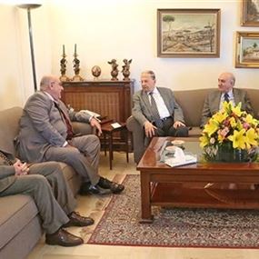 مصطفى حمدان زار عون: الجيش يجب ان يكون قويا