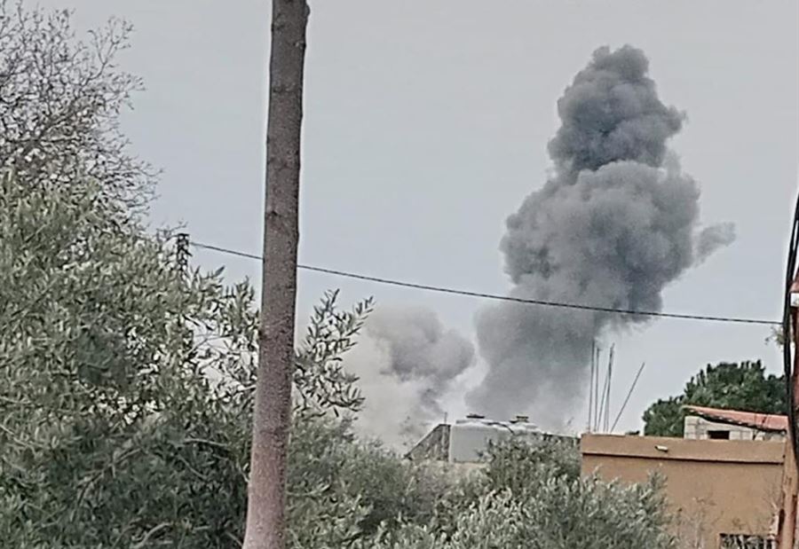 غارة إسرائيلية على ميس الجبل وحزب الله يرد بـ"الأسلحة المناسبة"