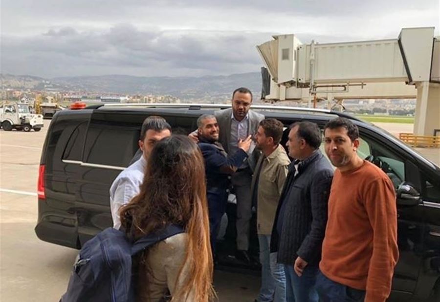 بالصورة: وصول الوزير محمد داوود الى بيروت 