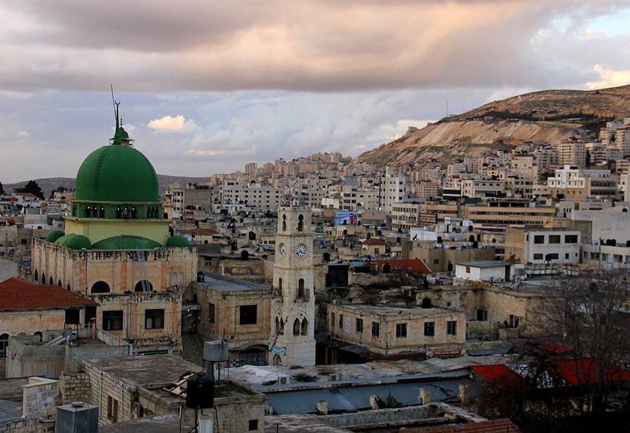 إسرائيل تحرق مسجداً في الضفة الغربية!