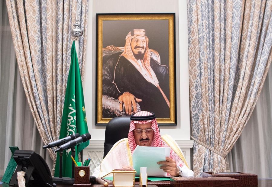 الملك سلمان يتهمُ حزب الله بإنفجار مرفأ بيروت