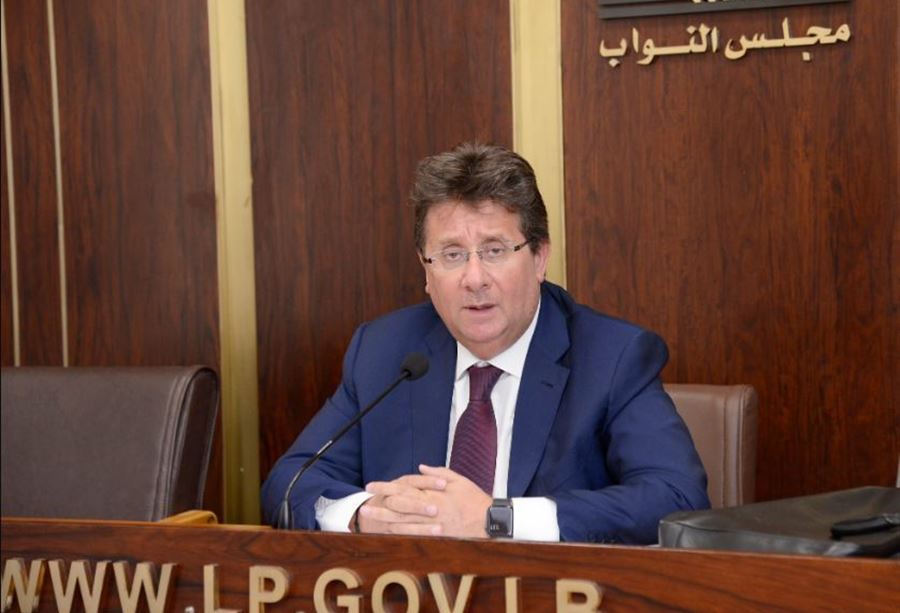 كنعان يتسلّم من وزارة المال لائحة بالسلفات والهبات