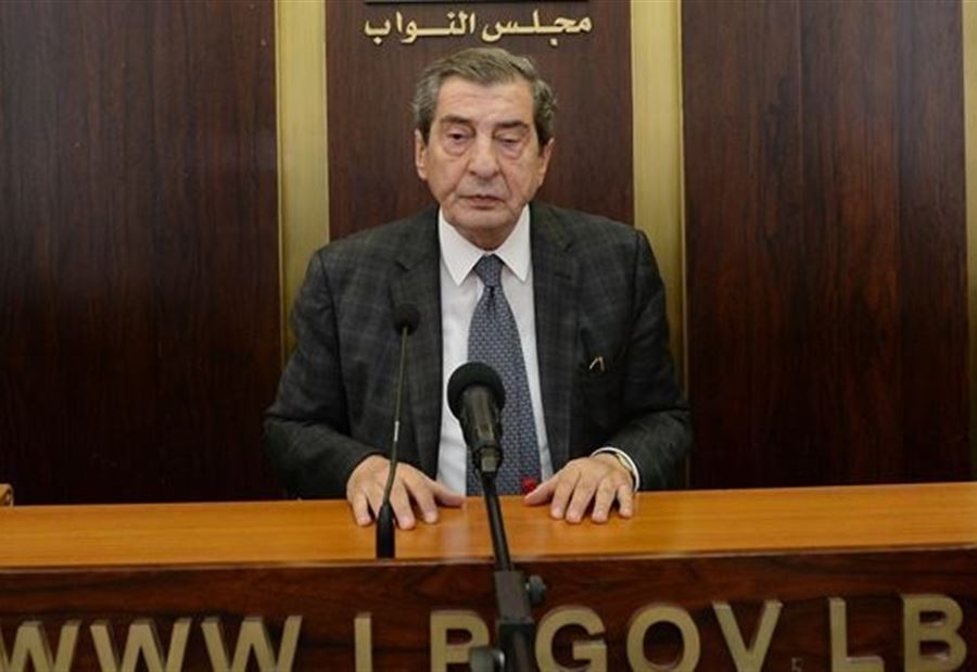 فرزلي ينبّه من "أخبار مفبركة"