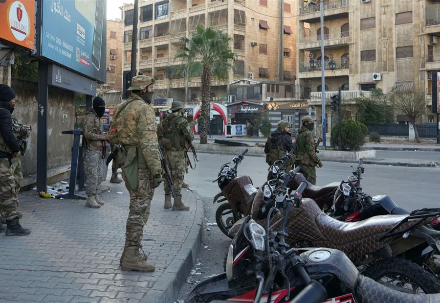 الجولاني تحت الضغط... القرار السوري بيد مَن؟