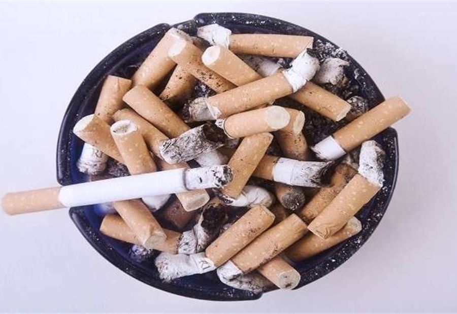 التدخين يحرم الشخص من تمييز الألوان