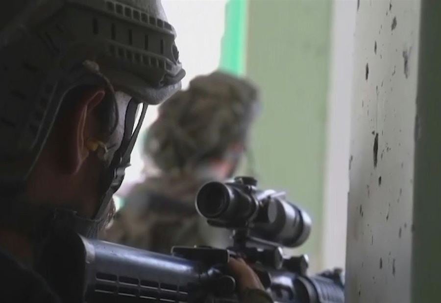 في تطور غير مسبوق: قناص إسرائيلي مزدوج الجنسية يواجه تهمًا بقتل مدنيين في تطور غير مسبوق: قناص إسرائيلي مزدوج الجنسية يواجه تهمًا بقتل مدنيين