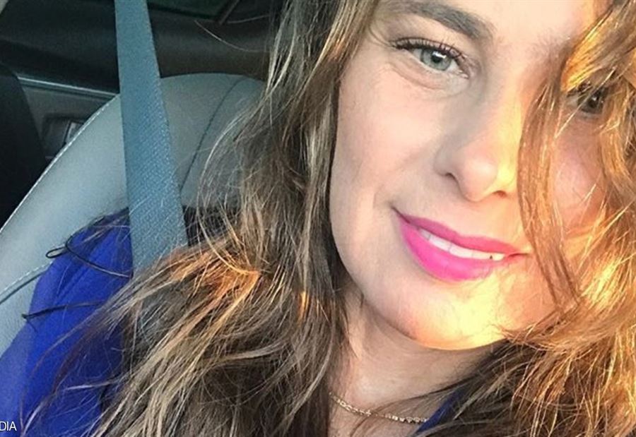 بالصورة: نائب تؤدي القسم بلباس "جريء".. وزوبعة في البرلمان البرازيلي بالصورة: نائب تؤدي القسم بلباس "جريء".. وزوبعة في البرلمان البرازيلي