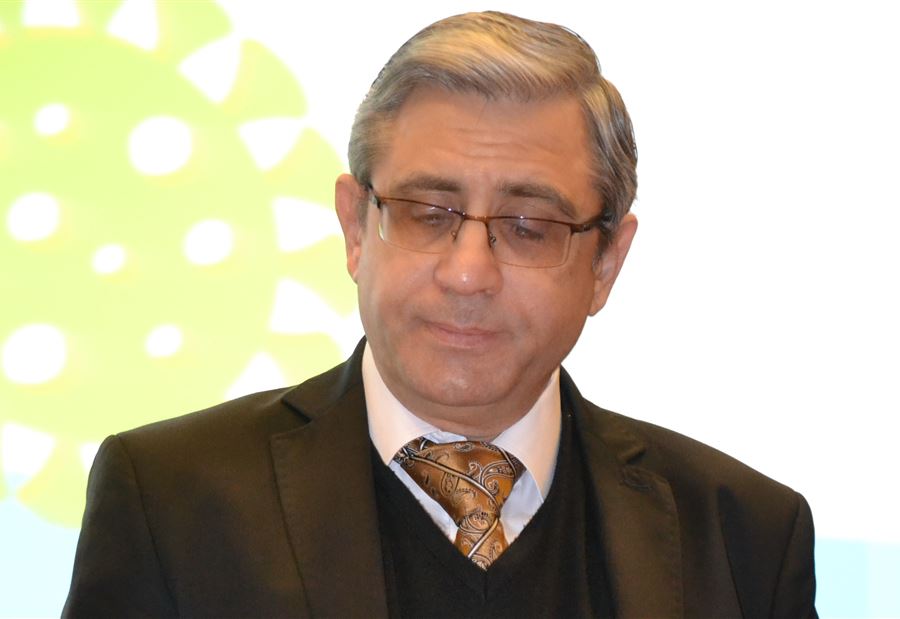 المجذوب وقّع جداول مستحقات المعلمين المتعاقدين