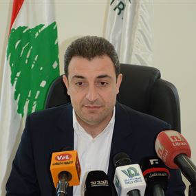 أبو فاعور: مشهد التفتيش ينبئ بانهيار الدولة