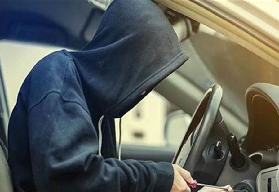 سرقة سيارة في بعلبك سرقة سيارة في بعلبك