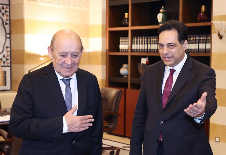 "إلى لودريان... اعلم أن اللبنانيين على عكس حكومتهم" "إلى لودريان... اعلم أن اللبنانيين على عكس حكومتهم"