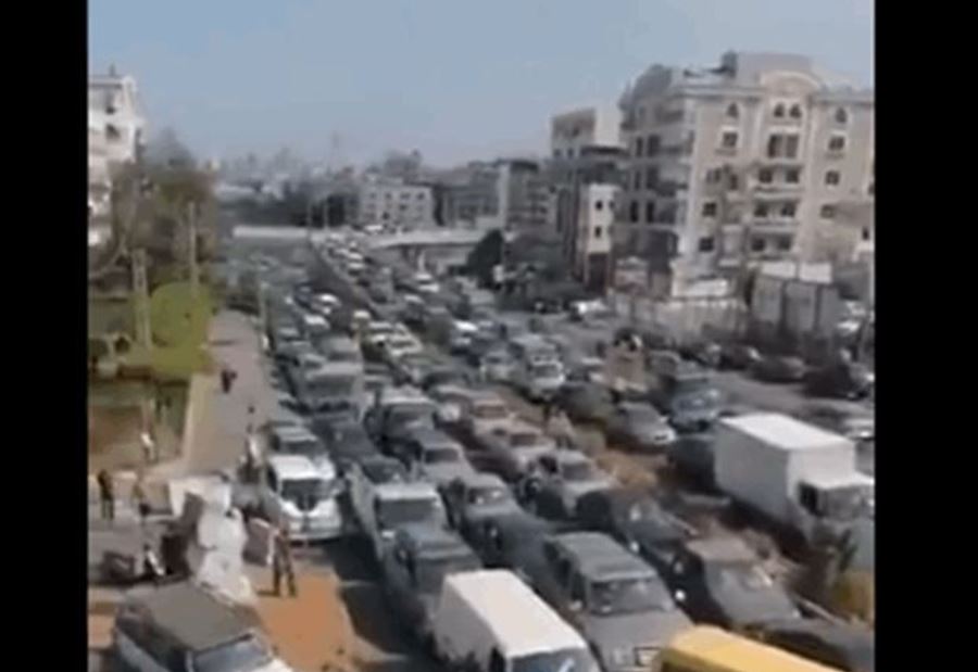 تجنّبوا طريق المطار... وإلاّ علقتوا (فيديو) 