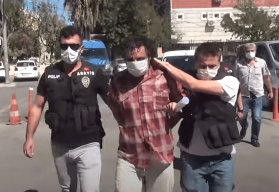 "أحرق طفلته وحبسها"... جريمةٌ مروعةٌ تهزُ تركيا