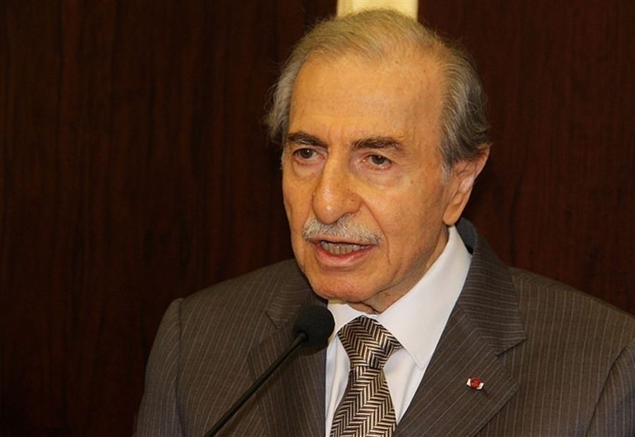 الخليل: للتوافق السريع لا المتسرع على الموازنة