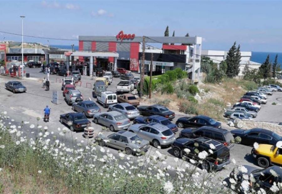 البراكس يكشف عن شرطَيْن أساسيَين لإنهاء الطوابير أمام المحطات 