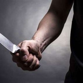 تعرّض للطعن عند مفترق حصرايل ـ جبيل