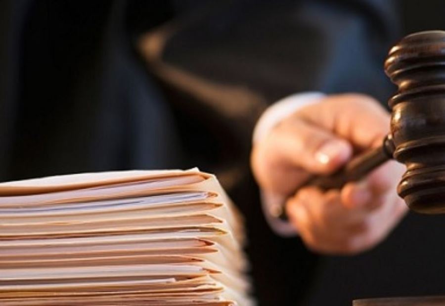 قرارٌ جديد بإعادة منع سفر رئيس أحد المصارف 