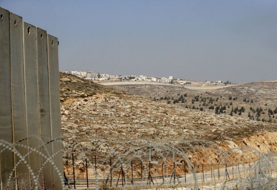 في أول أيام عيد الفصح.. إسرائيل تغلق المعابر مع الأراضي الفلسطينية