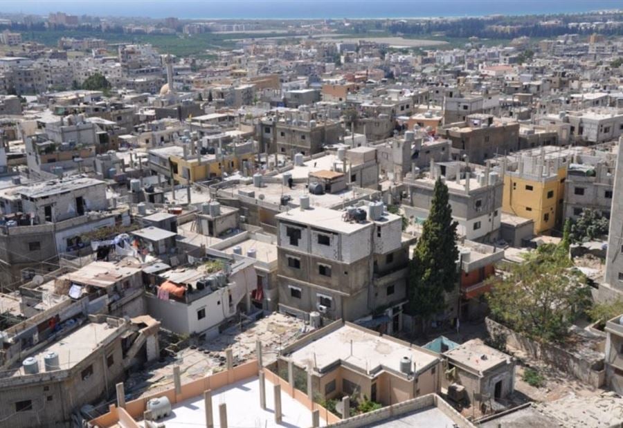 أسلحة رشاشة وقذائف صاروخية... تجدّد الاشتباكات في مخيم عين الحلوة!