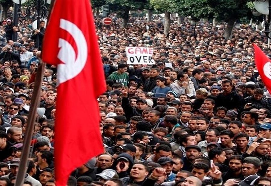 للإفراج عن سياسيين معارضين... احتجاجات في ذكرى الثورة التونسية!