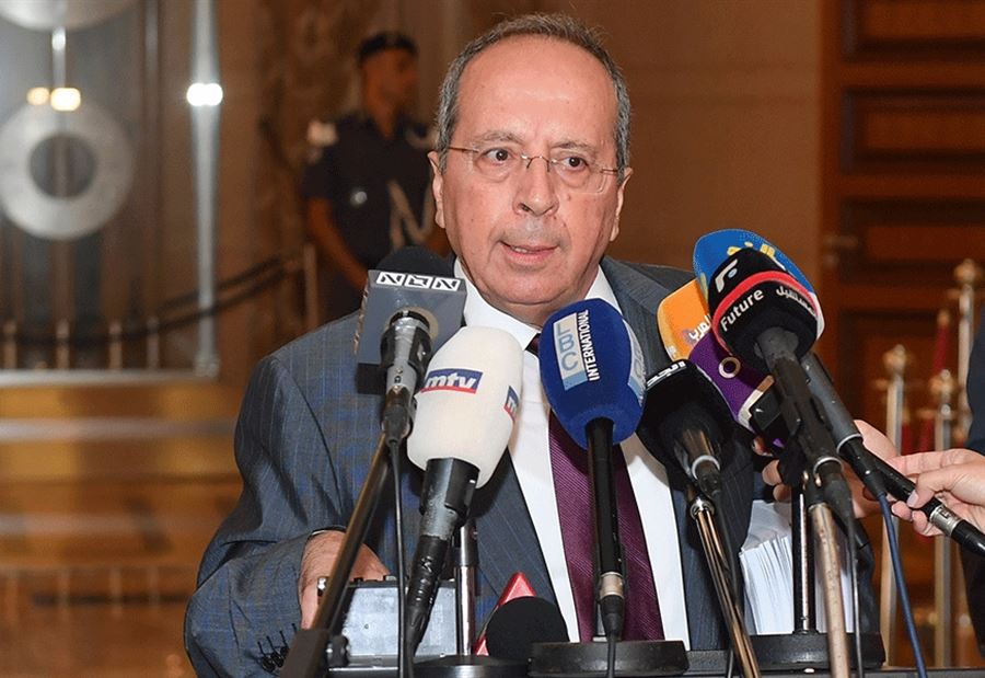 السيّد: أين وزارة الإقتصاد والشمع الأحمر؟ السيّد: أين وزارة الإقتصاد والشمع الأحمر؟