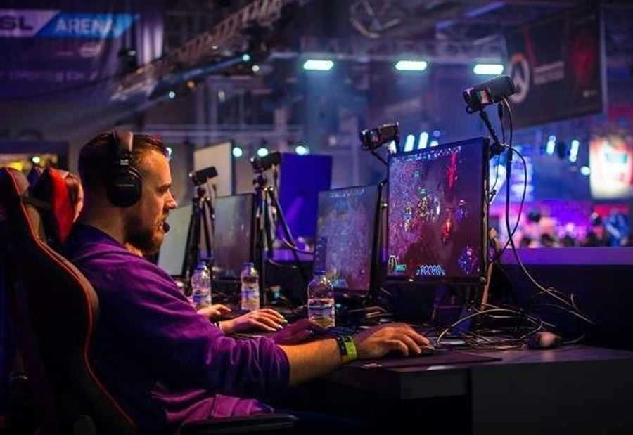 علماء: ألعاب الفيديو تجعلنا أكثر ذكاء!