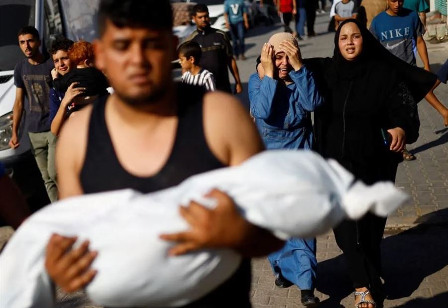 تواصُل القصف على غزّة... "ضوء أخضر" لبدء الاجتياح؟