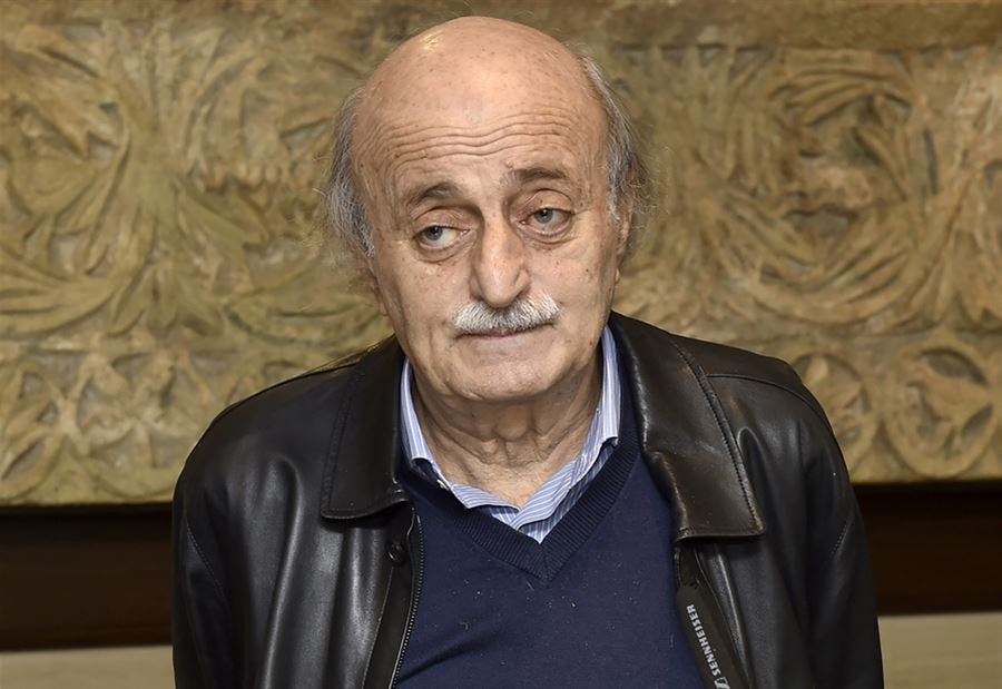 جنبلاط "مصدوم": يا لها من مفارقة تاريخيّة!