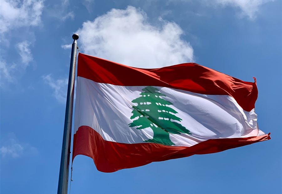 سفراء محبطون: سياسيّو لبنان... كلٌّ على سلاحه!