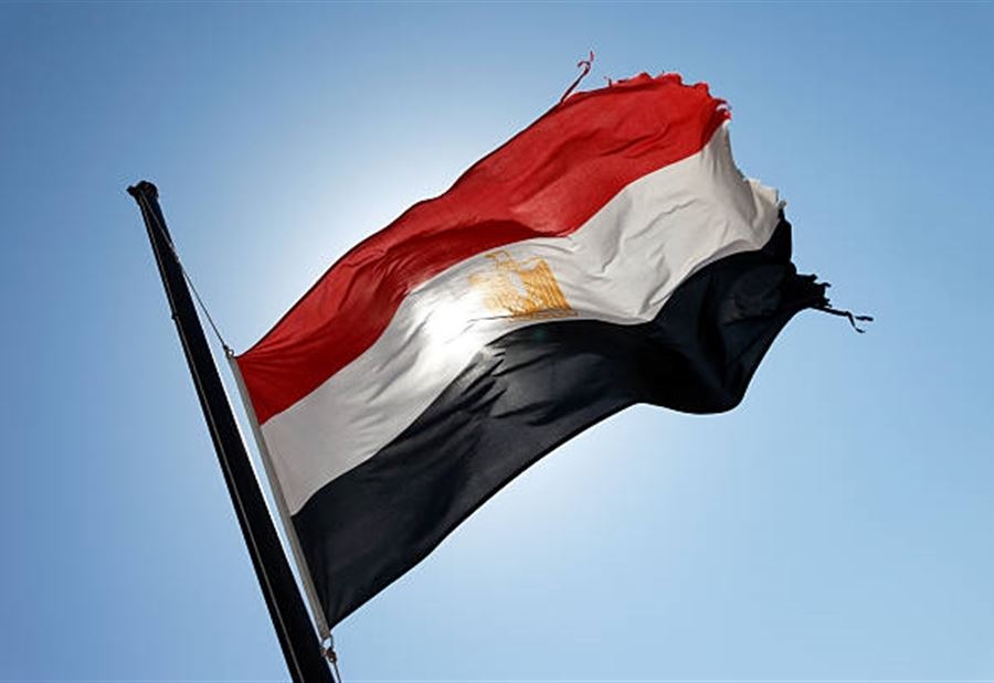 "مأساة" في مصر... قتلى بإنهيار مبنى سكني!