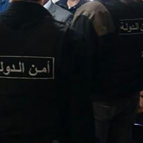أوقفا بجرم تزوير شيكات