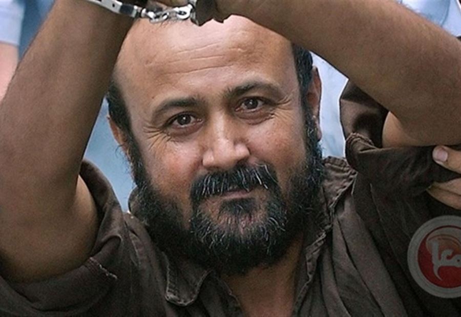 "بزنزانة انفرادية مظلمة"... تدهورٌ بأوضاع البرغوثي!