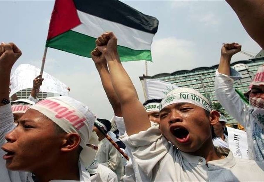 استراليا تحذر مواطنيها ...