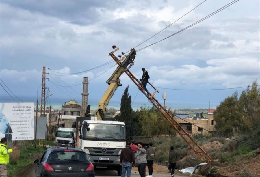 بعد قطعها لساعات...  فتح طريق القاسمية برج رحال