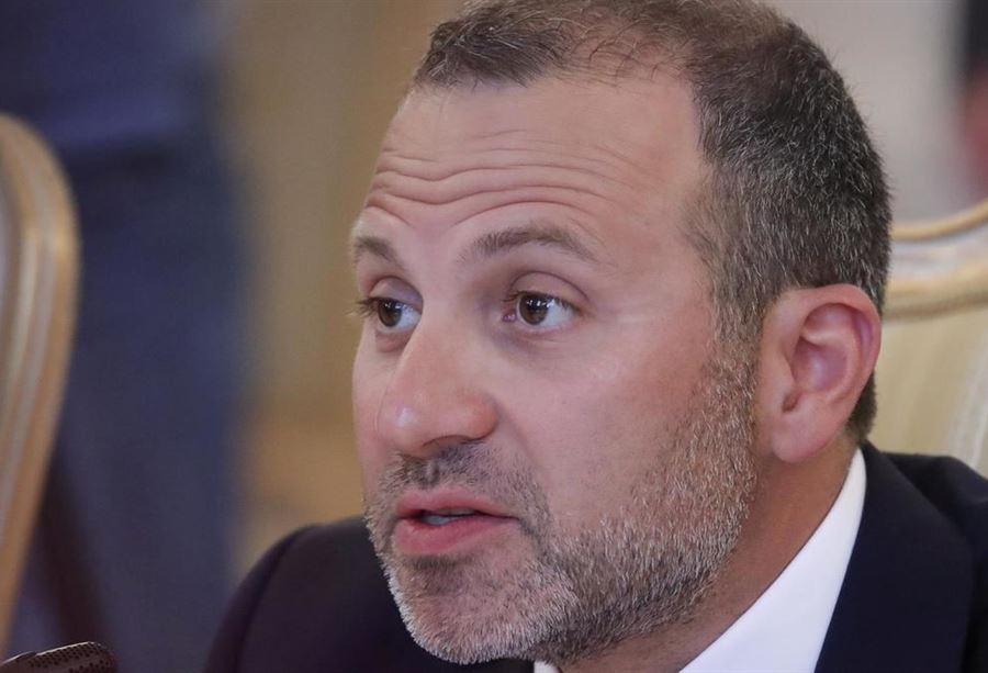 "إتصالٌ طائش" بين بشار وجبران! 