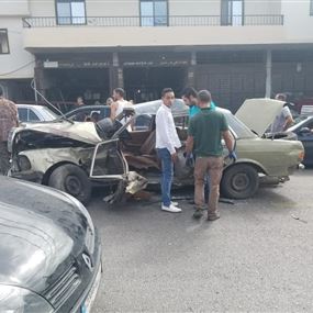 بالصورة: جريحان بحادث سير على طريق الضنية 