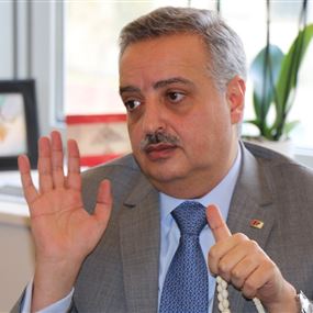 الوزير الدرزي الثالث يصدع حزب أرسلان