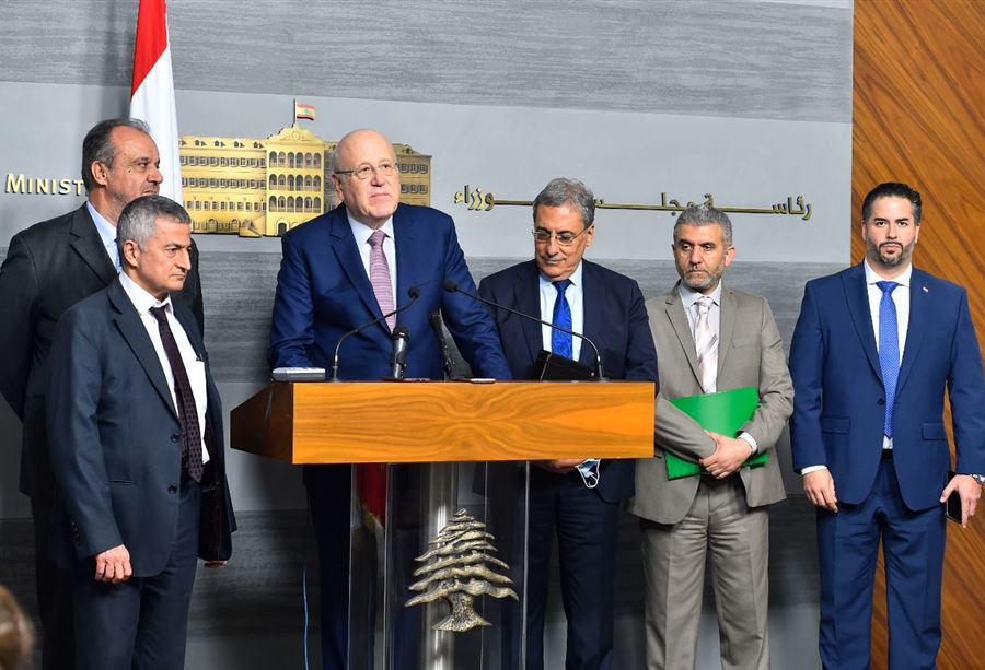  إليكُم مقررات لجنة "الأزمة المالية"... وأخبار سارّة لموظفي القطاع العامّ