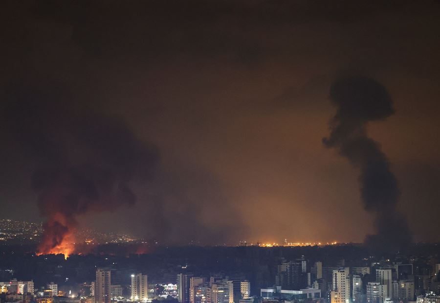 الجيش الإسرائيلي يعلن تفاصيل الغارات على مواقع حزب الله