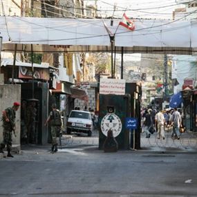 جريح في عين الحلوة نتيجة إطلاق نار عن طريق الخطأ