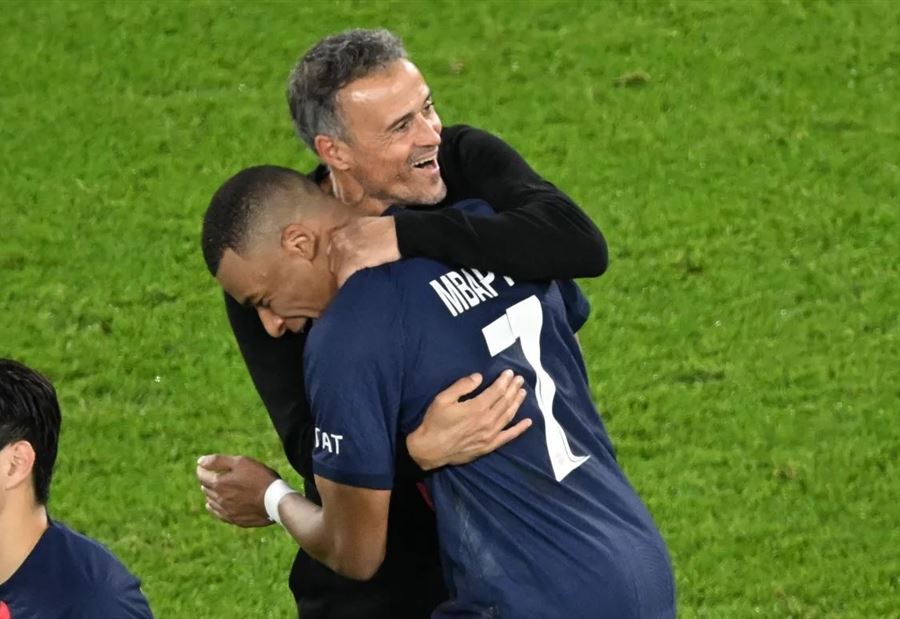 مباراة مثيرة بين الدورتموند وباريس... لويس إنريكي: ما حققناه سابقًا لا يهم