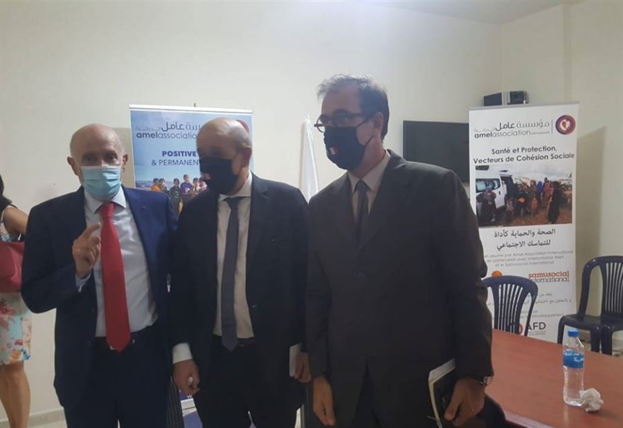 شارعٌ ونصف فصلا بين حزب الله ولودريان...  شارعٌ ونصف فصلا بين حزب الله ولودريان...