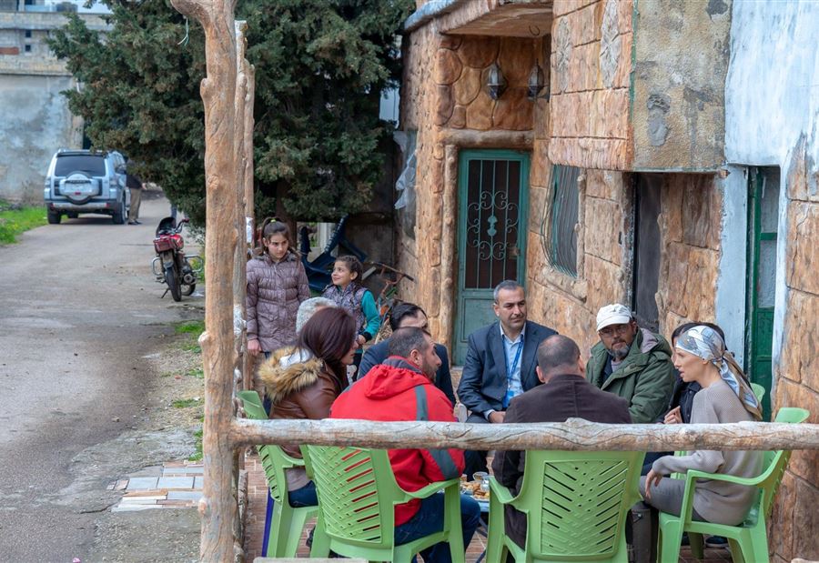 بالصورة: أسماء الأسد في شوارع ريف حمص 