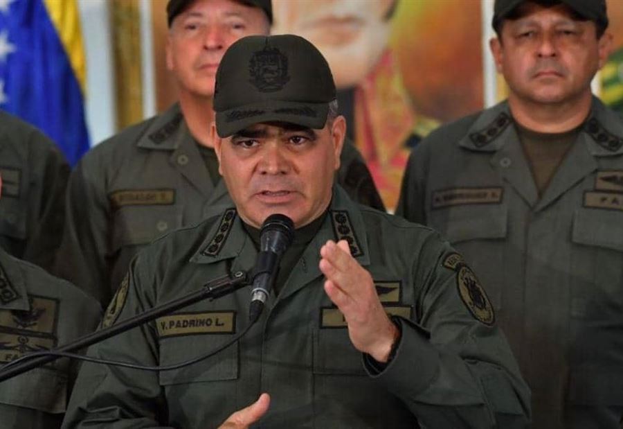 واشنطن تكشف عن تحركات عسكرية ضد مادورو في فنزويلا واشنطن تكشف عن تحركات عسكرية ضد مادورو في فنزويلا