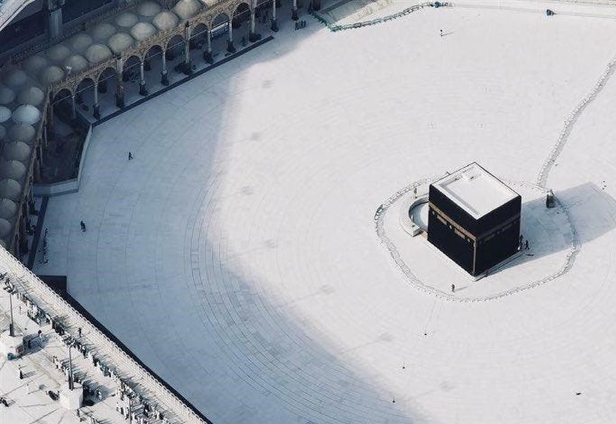 السعودية تحسم الجدل حول الصلاة بالمساجد و"تراويح رمضان"