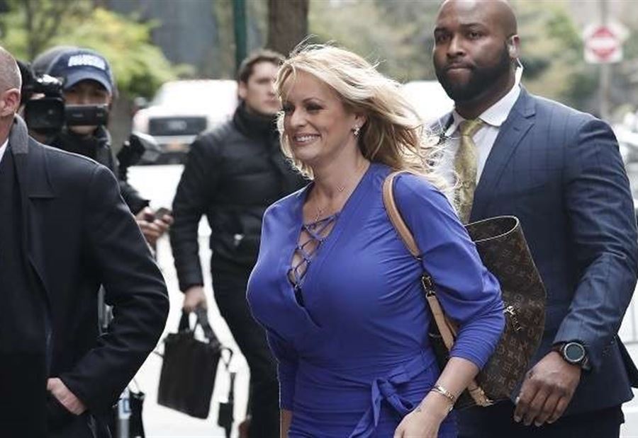 "بعد التربح من قصة اللقاء الجنسي"... الممثلة الإباحية تتحدث مع الموتى!