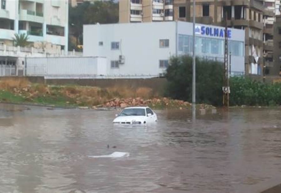 بعد الفيضانات... شكوى ضد وزراء وموظفين بسبب إهمالهم 