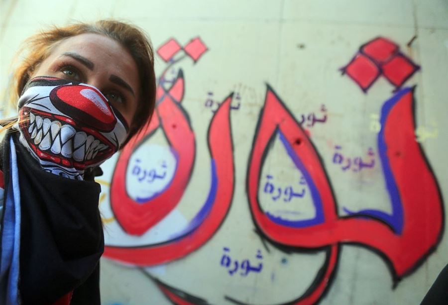 حزب الله يَشقُّ صفوفَ "الثورة" حزب الله يَشقُّ صفوفَ "الثورة"