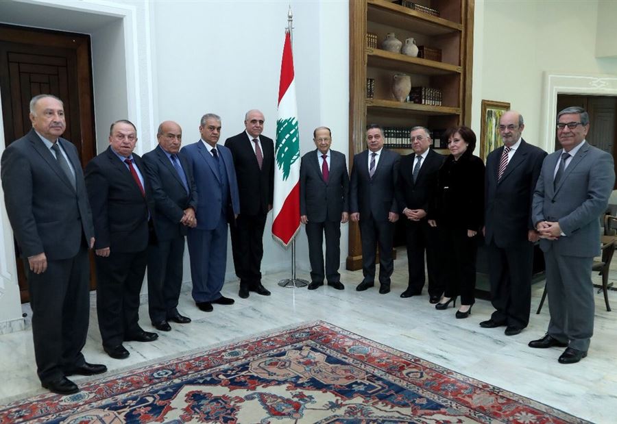 عون: نرفض انتظار الحل السياسي لعودة النازحين