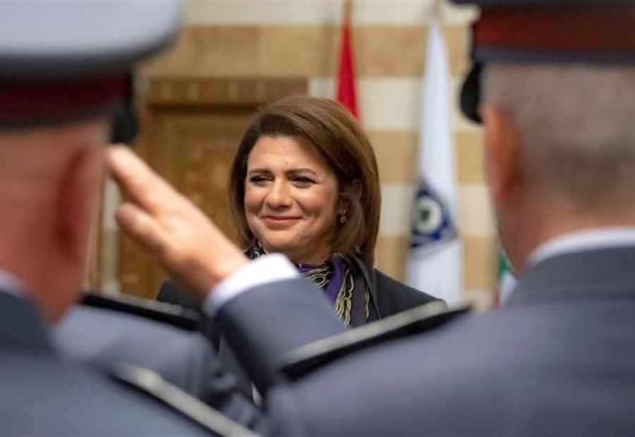 من الضاحية إلى الوزيرة ريّا الحسن  من الضاحية إلى الوزيرة ريّا الحسن